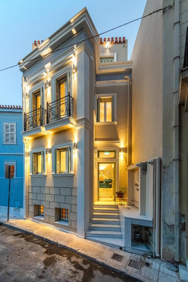 Ipelhome - Plaka Boutique Apartments Athena Bagian luar foto