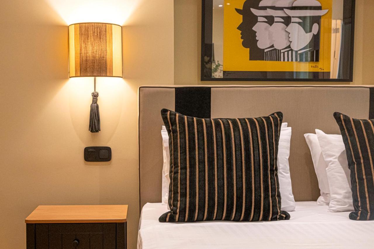 Ipelhome - Plaka Boutique Apartments Athena Bagian luar foto