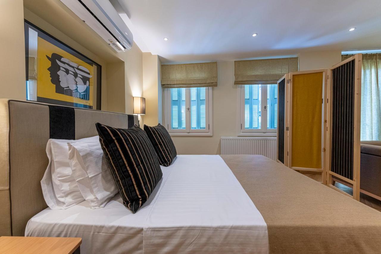 Ipelhome - Plaka Boutique Apartments Athena Bagian luar foto