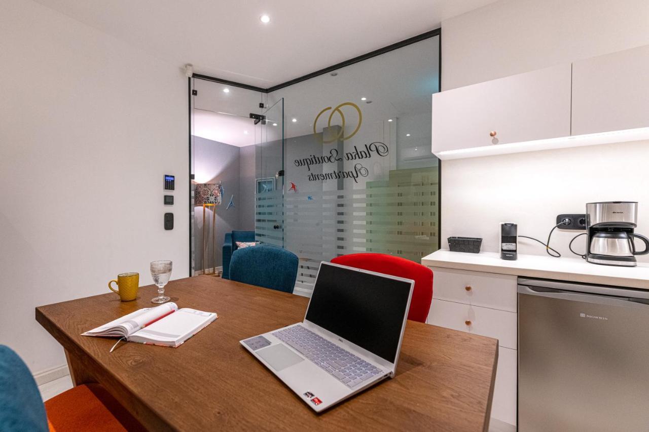 Ipelhome - Plaka Boutique Apartments Athena Bagian luar foto